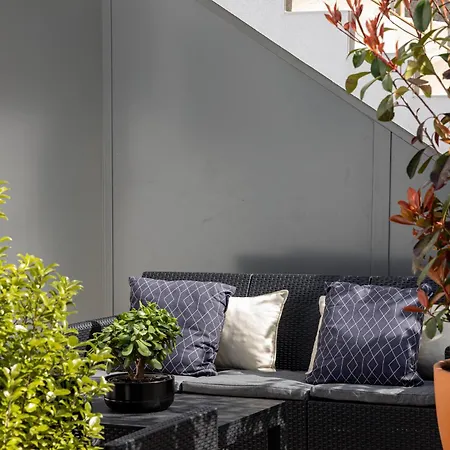 Apart-hotel Aqua By Mp